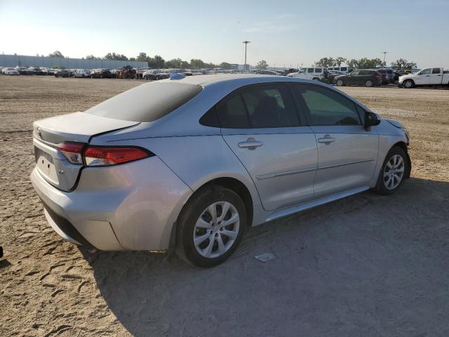 Photo 3 from auction – 2022 TOYOTA COROLLA LE with VIN 5YFEPMAE1NP389621