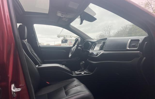 Photo 5 from auction – 2018 TOYOTA HIGHLANDER with VIN 5TDJZRFH6JS806127