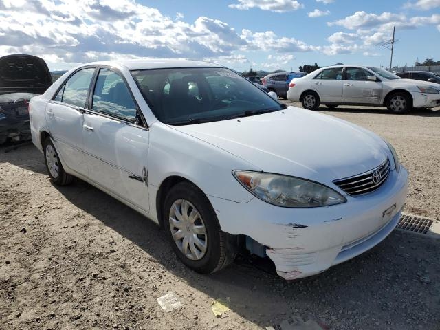 Photo 4 from auction – 2005 TOYOTA CAMRY LE with VIN 4T1BE32K85U617197