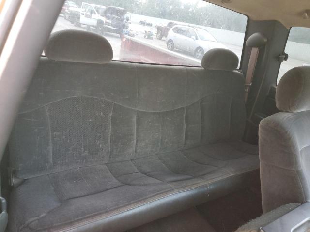 Photo 10 from auction – 2000 CHEVROLET SILVERADO with VIN 1GCFC29T5YZ139431