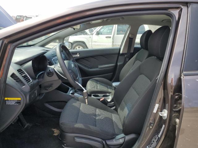 Photo 7 from auction – 2017 KIA FORTE LX with VIN 3KPFK4A75HE135422