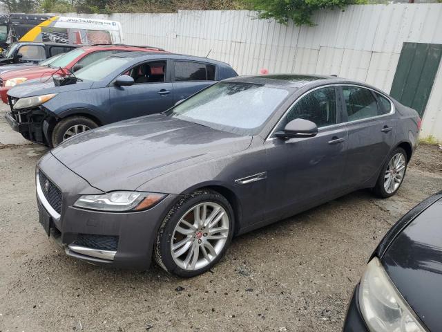JAGUAR XF PRESTIG 2016 with VIN SAJBK4BVXGCY12483 - Photo from auction