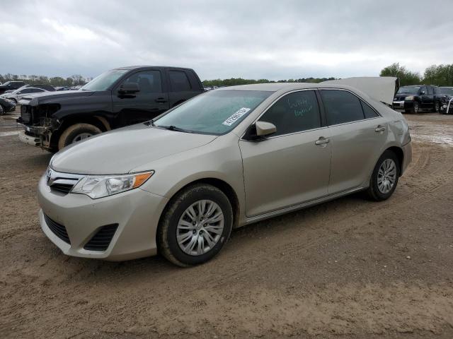 TOYOTA CAMRY L 2014 with VIN 4T1BF1FK5EU435646 - Photo from auction