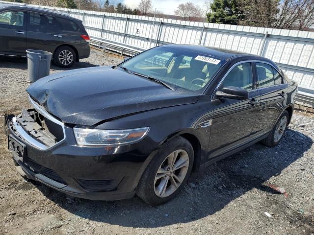 FORD TAURUS SE 2018 with VIN 1FAHP2D82JG119600 - Photo from auction