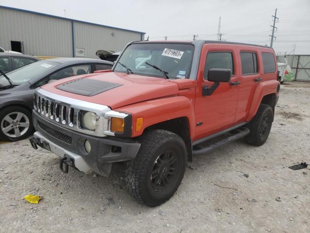HUMMER H3 2008 with VIN 5GTEN13E688116992 - Photo from auction