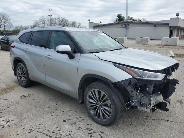 Photo 4 from auction – 2020 TOYOTA HIGHLANDER with VIN 5TDFZRBHXLS044242