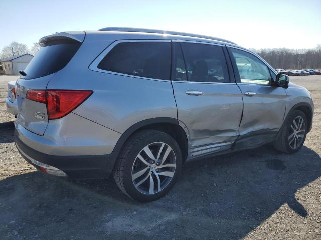 Photo 3 from auction – 2018 HONDA PILOT TOUR with VIN 5FNYF6H96JB034812