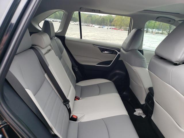 Photo 11 from auction – 2022 TOYOTA RAV4 XLE P with VIN 2T3A1RFV8NC322320