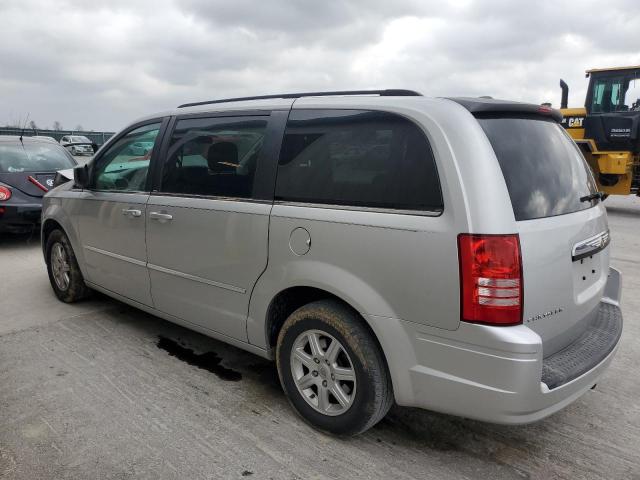 Photo 2 from auction – 2010 CHRYSLER TOWN & COU with VIN 2A4RR5D19AR421469