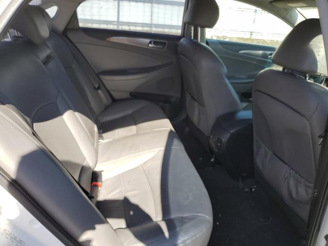 Photo 10 from auction – 2011 HYUNDAI SONATA HYB with VIN KMHEC4A41BA013600