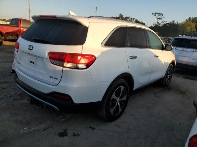 Photo 3 from auction – 2017 KIA SORENTO EX with VIN 5XYPHDA51HG226188