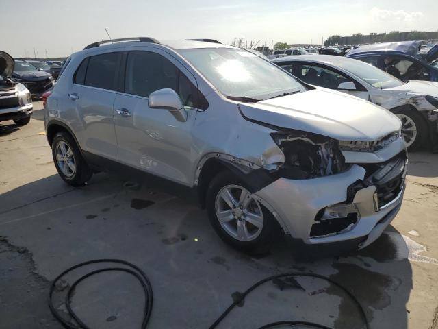 Photo 4 from auction – 2020 CHEVROLET TRAX 1LT with VIN 3GNCJLSB7LL296840