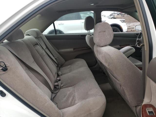 Photo 10 from auction – 2004 TOYOTA CAMRY LE with VIN JTDBE32KX40259529