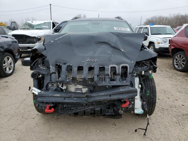 Photo 5 from auction – 2018 JEEP CHEROKEE T with VIN 1C4PJMBX7JD521112