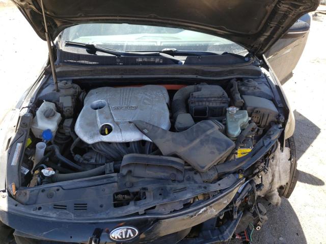 Photo 11 from auction – 2013 KIA OPTIMA HYB with VIN KNAGM4AD6D5045770