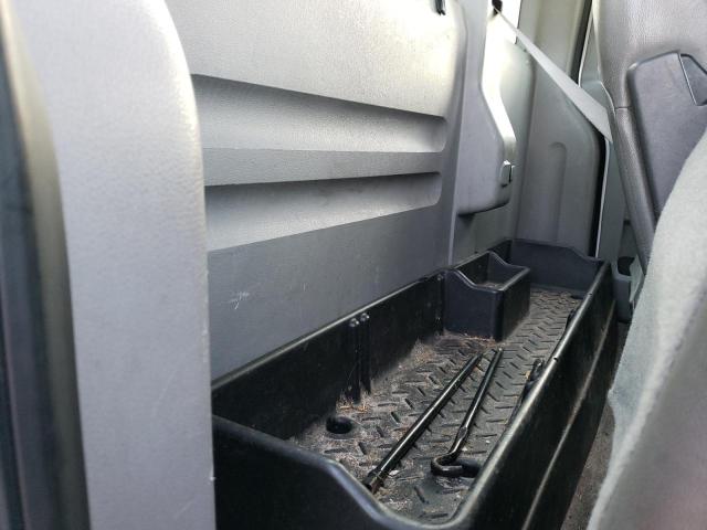 Photo 10 from auction – 2006 FORD F150 with VIN 1FTRF12296NA13870
