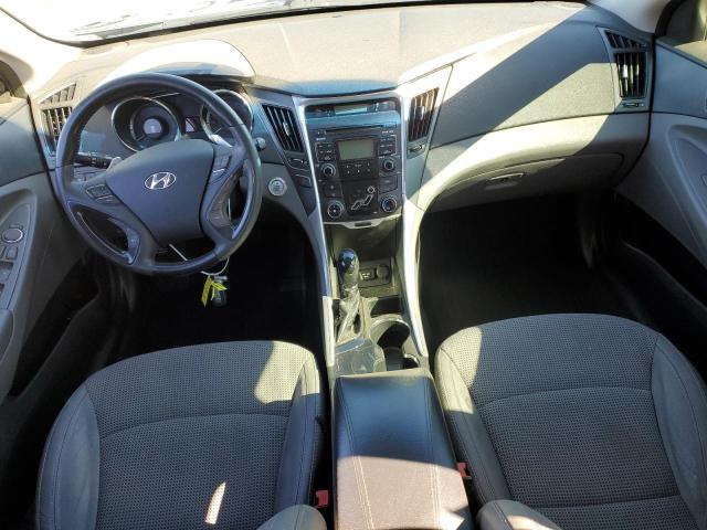 Photo 8 from auction – 2011 HYUNDAI SONATA SE with VIN 5NPEC4AC8BH239685
