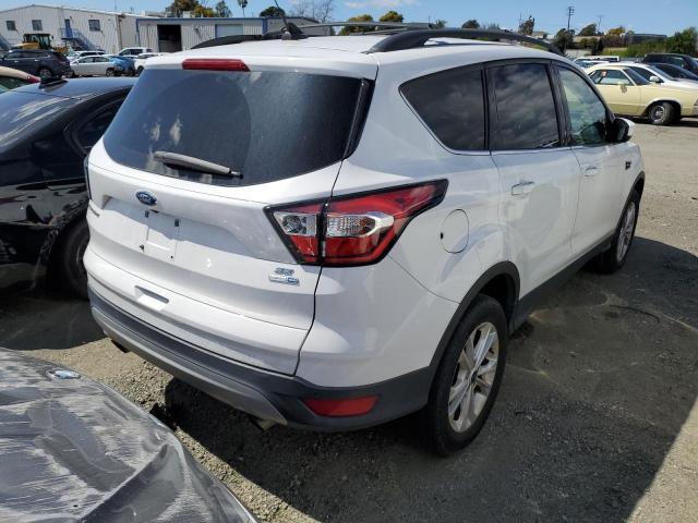 Photo 3 from auction – 2018 FORD ESCAPE SE with VIN 1FMCU9GD0JUC37592