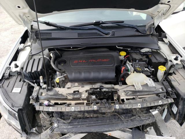 Photo 11 from auction – 2018 JEEP COMPASS LA with VIN 3C4NJDBB2JT270957