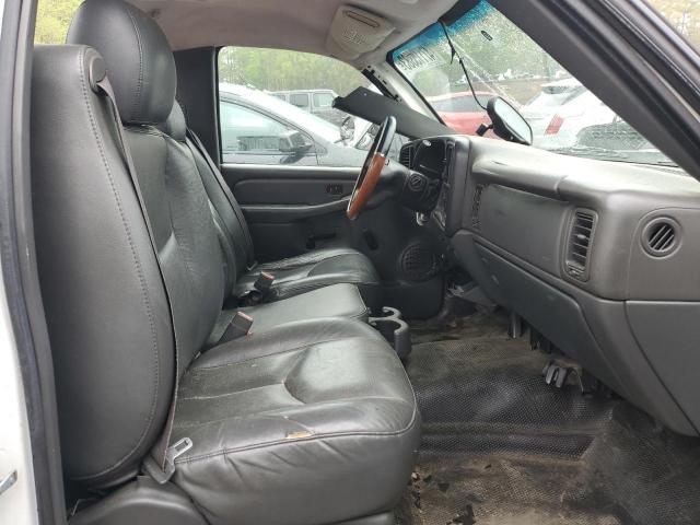Photo 10 from auction – 2007 CHEVROLET SILVERADO with VIN 1GCEC14V47Z165743