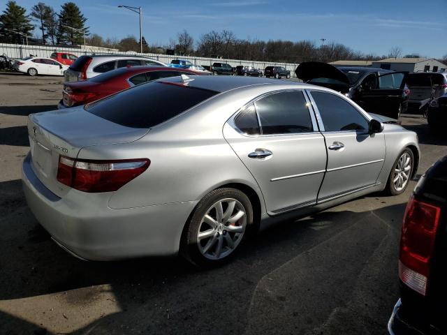 Photo 3 from auction – 2009 LEXUS LS 460 with VIN JTHCL46F595004440