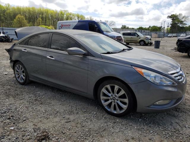 Photo 4 from auction – 2013 HYUNDAI SONATA SE with VIN 5NPEC4AC3DH708619