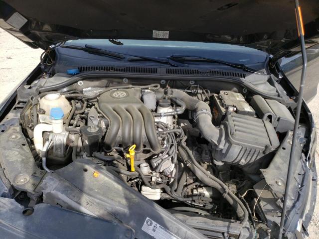 Photo 11 from auction – 2013 VOLKSWAGEN JETTA BASE with VIN 3VW2K7AJ7DM225017