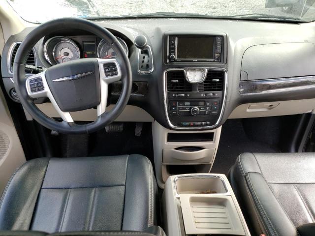 Photo 8 from auction – 2016 CHRYSLER TOWN & COU with VIN 2C4RC1BG7GR295838