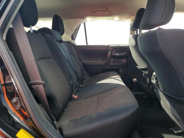 Photo 10 from auction – 2018 TOYOTA 4RUNNER SR with VIN JTEBU5JR8J5555253