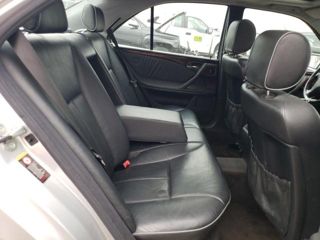 Photo 10 from auction – 2001 MERCEDES-BENZ E-CLASS with VIN WDBJF83J21X052940