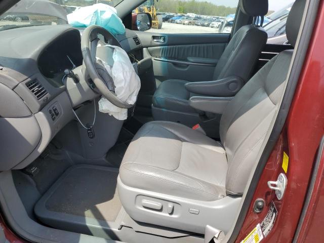 Photo 7 from auction – 2010 TOYOTA SIENNA XLE with VIN 5TDYK4CC7AS303558