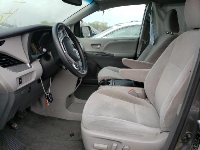 Photo 7 from auction – 2017 TOYOTA SIENNA LE with VIN 5TDKZ3DC8HS873668