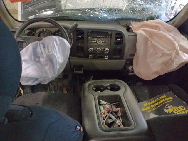 Photo 8 from auction – 2010 CHEVROLET 3500 with VIN 1GC5KZBG3AZ248772