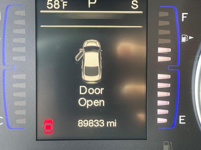 Photo 8 from auction – 2015 CHRYSLER 200 S with VIN 1C3CCCBG6FN627480