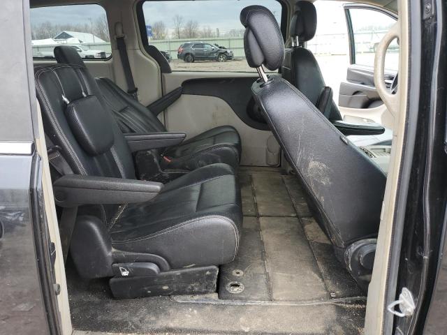 Photo 11 from auction – 2016 CHRYSLER TOWN & COU with VIN 2C4RC1BG6GR126703