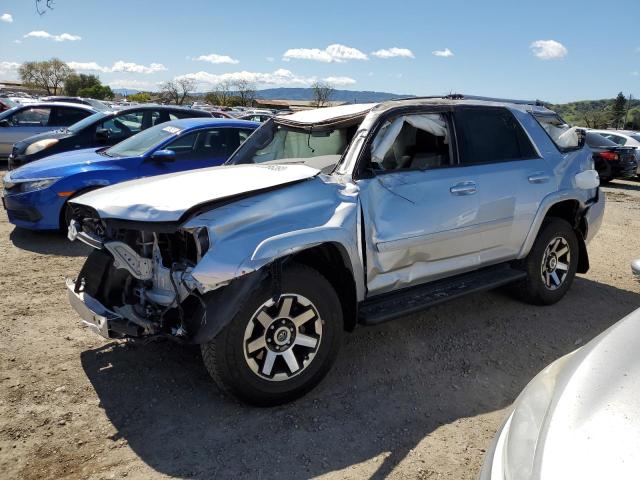 Photo 1 from auction – 2018 TOYOTA 4RUNNER SR with VIN JTEBU5JR1J5546698
