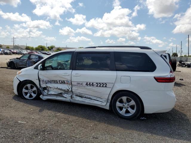 Photo 3 from auction – 2015 TOYOTA SIENNA LE with VIN 5TDKK3DC0FS585113