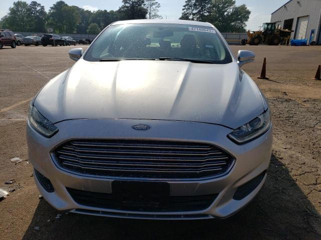 Photo 5 from auction – 2016 FORD FUSION SE with VIN 3FA6P0H75GR232469