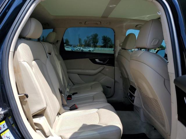 Photo 11 from auction – 2017 AUDI Q7 PRESTIG with VIN WA1VAAF70HD027873