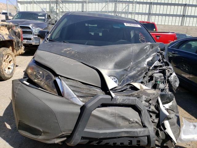 Photo 5 from auction – 2013 TOYOTA SIENNA LE with VIN 5TDKK3DC7DS307158