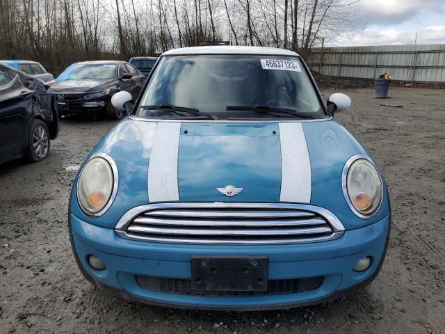 Photo 5 from auction – 2007 MINI COOPER with VIN WMWMF33547TU63676