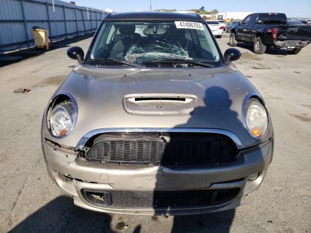 Photo 5 from auction – 2010 MINI COOPER S C with VIN WMWMM3C59ATP94718
