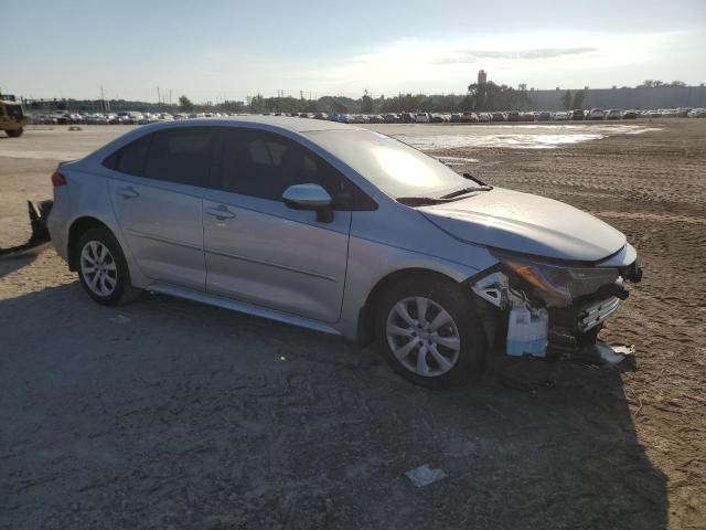 Photo 4 from auction – 2022 TOYOTA COROLLA LE with VIN 5YFEPMAE1NP389621