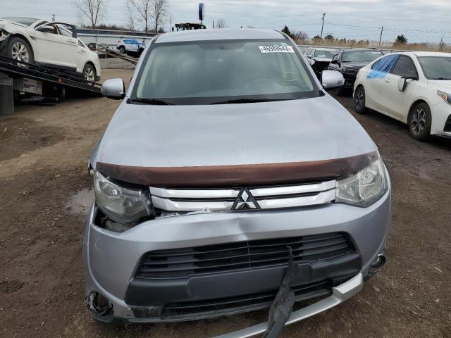 Photo 5 from auction – 2015 MITSUBISHI OUTLANDER with VIN JA4AD3A30FZ008214