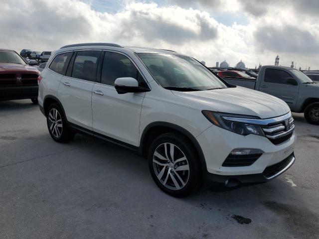 Photo 4 from auction – 2017 HONDA PILOT TOUR with VIN 5FNYF6H93HB022031