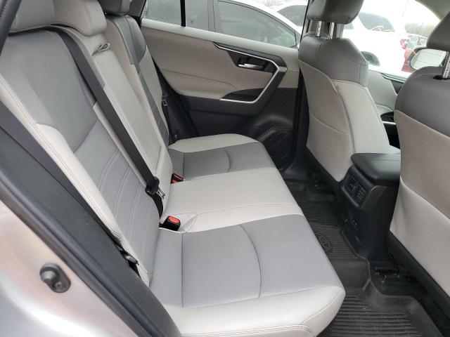 Photo 11 from auction – 2022 TOYOTA RAV4 XLE P with VIN 4T3B6RFV2NU093752