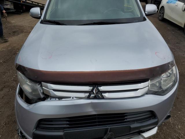Photo 12 from auction – 2015 MITSUBISHI OUTLANDER with VIN JA4AD3A30FZ008214