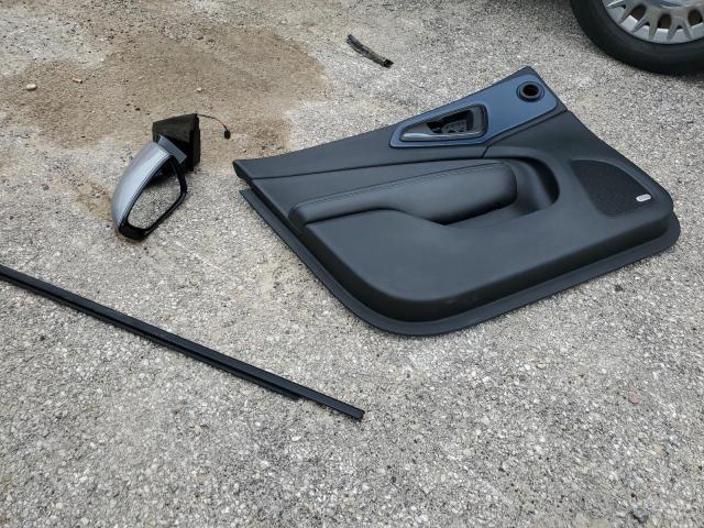 Photo 12 from auction – 2015 CHRYSLER 200 S with VIN 1C3CCCBB0FN677537