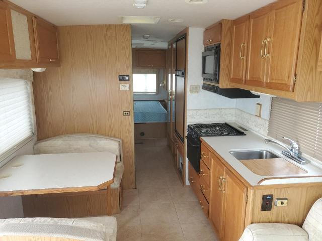 Photo 6 from auction – 2000 WINNEBAGO ITASCA with VIN 5B4LP37J3Y3316969