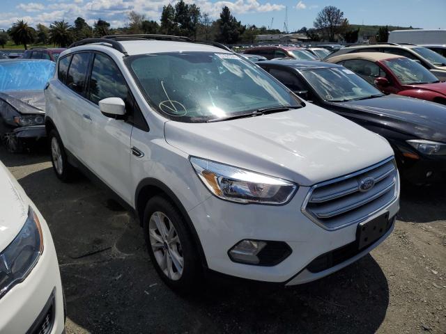 Photo 4 from auction – 2018 FORD ESCAPE SE with VIN 1FMCU9GD0JUC37592